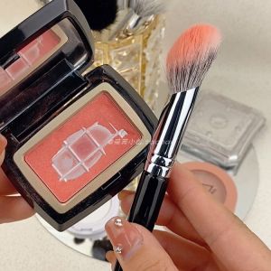 Chổi Son Má Dạng Chấm Tròn Mềm Mại Đầu Chổi Hình Dốc Lông Động Vật Không Giới Hạn Dễ Dàng Thoa Son Má Tự Nhiên