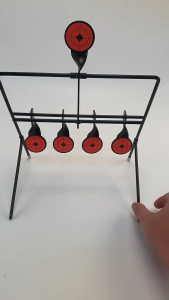 Lucky666-เป้าหมายเหล็กหมุนยืน4 เป้าเหล็กรีเซ็ท ขนาดเป้า 4เซนติเมตร ขนาดโครง 30cmX27cm ขนาดเป้า 4cm 5เป้า