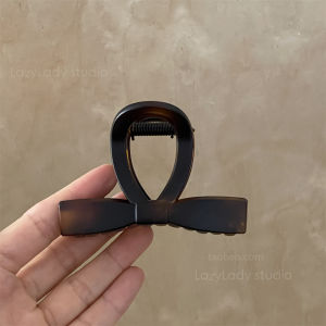 Elegant Matte Orange Simple Shark Clip Hairpin Lightweight Firm Grip Stylish Hair Accessories for Women