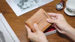 Korean Style Men’s Short Wallet – Fashion Classic Large Capacity Zipper Multi Card Business Purse
