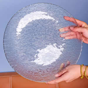 2025 New Crystal Glass Plate Fruit Tray High Temperature Resistant Luxury Transparent Home Use Plate High Aesthetic Value Internet Celebrity