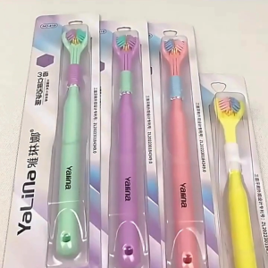 แปรงสีฟัน 3D (3หัว) พร้อมที่ขูดลิ้นด้านหลัง ใช้ได้ทั้งเด็กและผู้ใหญ่ (P11)