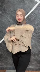 Casual Korean Style Puff Long Batwing Sleeve Knitted Oversize Loose Blouse Women Plus Size Outerwear Lantern Lengan Baju Wanita Fit Knitwear Sweaters Baggy Knit Crop Tops