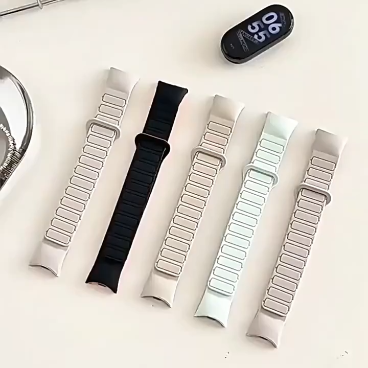 Two Tone Magnetic Band for Xiaomi Band 10 / 9 / 8 NFC | Silicone Sport Strap with Magnetic Closure | Replacement Watchband