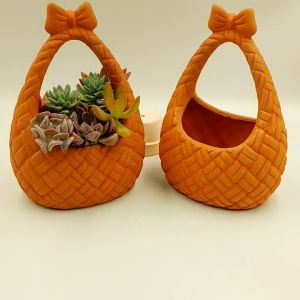 Chậu đất nung chậu sen đá -Giỏ nơ miệng chậu (ngang 9cm dọc 8cm) chiều cao 20cm