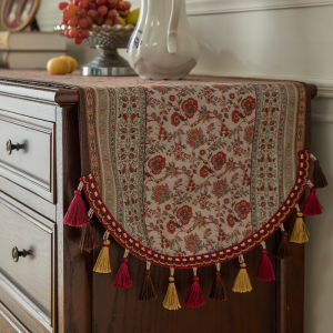 Dust-resistant Table Runner Polyester