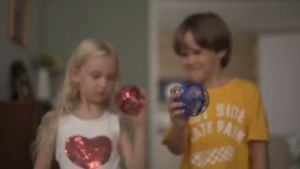 Mainan Bola UFO Terbang Ajaib Flynova Pro Flying Ball Spinner Boomerang Magic Mini UFO