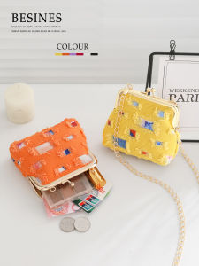 2025 New Kiss Buckle Canvas Crossbody Bag Womens Chain Bag Fashionable Single Shoulder Bag British Style Daily Use Pure Color