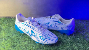 SATSET X Sepatu Sepak Bola ZEBRA FUTURIS FG White Blue