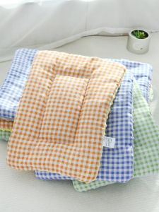 Choosing the Best Pet Mat: Woollen Blankets & Heattech Mats