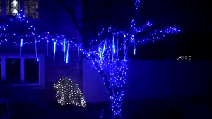 SUNDAR Led Light Meteor Tube Outdoor Waterproof Solar or Plug shower Rain Lights Waterfall Holiday Home Party Decoration