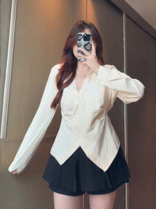 Plus Size Temperament Ruched Bandage Shirt Fall and Winter New Arrival Plus Size Ladies Unique Chic V Neck Tops Inner Bottoming Shirt Women