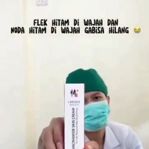 Krim Penghilang Flek Hitam & Bintik Jerawat - Solusi Wajah Cerah Bebas Noda