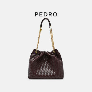 Pedro Womens Single Shoulder Tote Bag with Double Chain Strap Woven Raffia Bucket Bag Magnetic Buckle Closure Casual Handbag