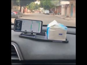 ที่วางโทรศัพท์ในรถ ที่วางมือถือในรถ แผ่นกันลื่นในรถยนต์ แผ่นกันลื่นที่วางมือถือในรถ