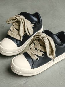 Original Mens Bread Shoes Leather Surface Thick Bottom Black Casual Board Shoes Breathable round Toe Rubber Outsole