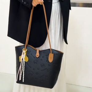 [BISA COD] 3135 Tas Beh Free Paper Bag + Tag Label + Gantungan Tas Tote Bag Wanita Fashion