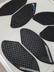 For BMW S1000R S1000RR HP4 M1000R/RR Motorcycle Stickers Fuel Tank Anti-slip Pad Rubber Tank Pad Knee Pads Side Stickers S1000 R