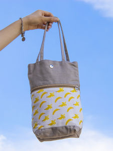 กระเป๋าถือผ้าใบความจุขนาดใหญ่สําหรับผู้หญิงพร้อมหัวเข็มขัดซิปและร่มกันฝนสไตล์ลําลองแบบ Double Root และกระติกน้ําร้อนที่เข้ากันได้