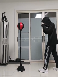 Adjustable speed balls for boxing height range 110-160cm Childrens boxing equipment for hitting balls/reaction training