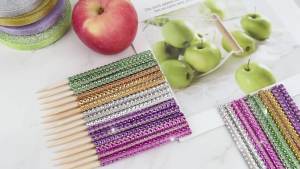 24Pcs Candy Apple Stick Kit 24P Bling Stick for Apple Rhinestone Wooden Skewers with 24P Bags 1P 25 Yard Glitter Ribbon Bling Stick for Caramel Apple Lollipop Crispy Treat