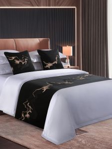 Luxurious Nordic Style Hotel Bedscarf Cover Duvet Quilt Blanket Polyester Fabric Stripe Pattern for Business Travelers Home