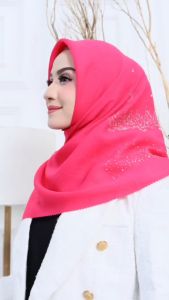 Segiempat SINAR GLAMOUR PAYET AKAR MEWAH