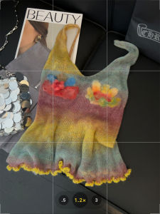 Color Gradient Knitted Halter Top Womens French Vintage Sweet Spicy Style New 2025 Embroidery Design Sense Upper Apparel