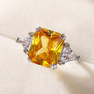 Huitan Square Yellow Cubic Zirconia Womens Finger-ring for Wedding Party Temperament Lovely Luxury CZ Rings Anniversary Jewelry