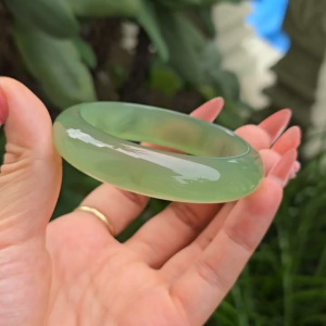 Q1935 Vòng bản hẹ Ngọc Agate xanh táo mỹ miều cho Mộc và Hoả - Phong Thuỷ TUDO P