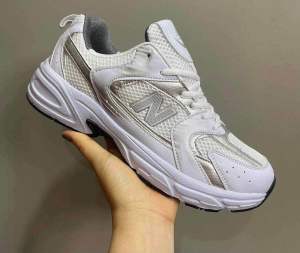 ลด90% รองเท้าผ้าใบ NB530 งานแท้ หิ้วนอก/ ขนาด36-45เท้าอวบเผื่อ1size สวยตรงปก รองเท้าลำลอง รองเท้าใส่วิ่ง