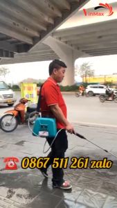 Bình xịt thuốc xách tay Turbo TB05 chạy pin giá rẻ