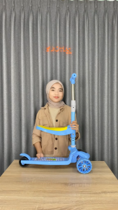 SCOOTER ANAK OTOPED ET-HB-206 Roda 3 Bisa Dilipat Dengan Lampu & Music untuk Usia 3-6 Tahun