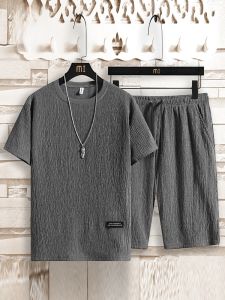 ROMON | ชุดเสื้อยืดคอตตอนลินินฤดูร้อนสำหรับผู้ชาย ชุดสองชิ้นแขนสั้นผ้าไหมน้ำแข็งสไตล์กีฬาลำลองสไตล์ย้อนยุคบางเฉียบ ชุดเสื้อผ้าทำงานสไตล์จีน