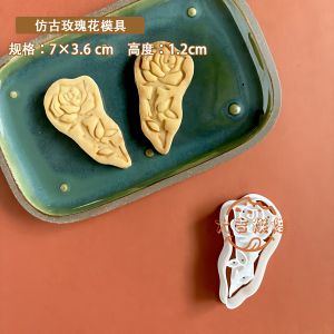 Hand-Painted Vintage Rose Flower Cookie Baking Tools Valentines Day Tulip Hydrangea Cake Decorating Utensils Baking Mold