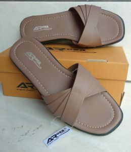 SANDAL WANITA TERBARU // SANDAL TEPLEK // SANDAL KEKINIAN NYAMAN DAN AWET // SLIPPERS-QPAS