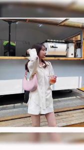 QV SHOP ใหม่ กระเป๋าสะพายไหล่ กระเป๋าถือ รูปพระจันทร์เสี้ยว ระดับไฮเอนด์ แฟชั่นสําหรับสตรี