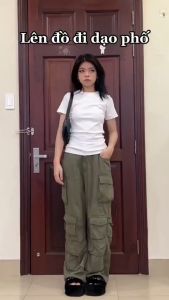 Baby tee trơn form fit ôm body tay ngắn cổ tròn chất cotton 100% co dãn 2 chiều nhiều màu basic Love Studio