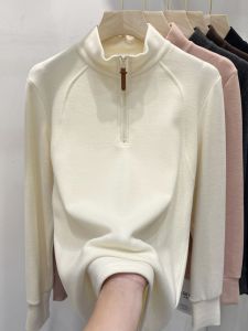 เสื้อสเวตเตอร์คอปกตั้งสองด้านสำหรับผู้หญิง ฤดูใบไม้ร่วง/ฤดูหนาว 2024 เสื้อเชิ้ตชั้นในแบบมีซิปครึ่งตัว ดีไซน์เก๋ไก๋ เสื้อผ้าทำงานสไตล์เกาหลี
