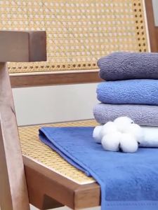 GRACE | Antibacterial Absorbent Bath Towel