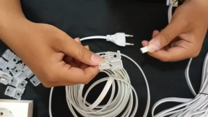 Konektor Sambungan Lampu LED STRIP 2835 3528 SMD AC 220V Penyambung Lampu LED Strip