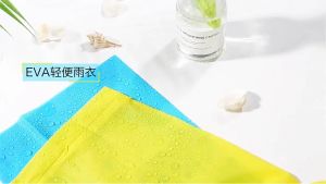 Áo Mưa Đơn Chất Liệu Nhựa EVA 120x69cm Nón Rộng Nút Cài Trước Tay Bo Thun Chống Thấm Cao Mỏng Nhẹ Nhưng Bền Bỉ