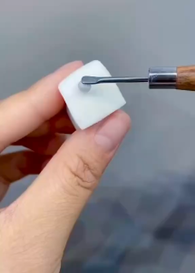 Cọ nặn hoa khô silicon 2 đầu cán gỗ niao