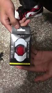 Bộ Đèn Xe Đạp LED Sạc USB - Đèn Pha Trước Siêu Sáng Chống Nước & Đèn Báo Phía Sau Giúp Đảm Bảo An Toàn Khi Đạp Xe Ban Đêm