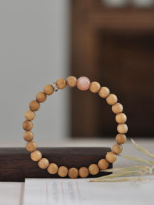 Fresh Chinese Ancient Style Fashion Frankincense Agarwood Bracelet BabyA Milk Fragrance Wooden Prayer Beads Bracelet Sunstone Silver Gift for Women