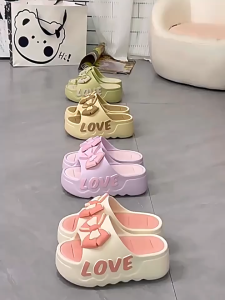 ON ROAD รองเท้าแตะผู้หญิงผีเสื้อปิดกั้นสีหนา ๆ นุ่มนวลและน่ารักหวานรองเท้าแตะริมทะเลหวาน