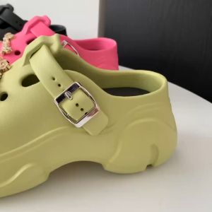 รองเท้า รองเท้าส้นตึก ส้นสูง เสริมส้นมาใหม่ สำหรับผู้หญิง ใส่เที่ยว ใส่สบาย แถมฟรีตัวติดสติ๊กเกอร์ SHO-HPG