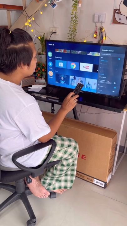 EXPOSE ทีวี 32ราคาถูกๆ TV สมาร์ททีวี ทีวี 43 นิ้ว ถูกๆ ทีวี 55 นิ้ว ถูกๆ TV 55 นิ้ว 4k smarttv tv 43 นิ้ว smart TV โทรทัศน์ WiFi 4K รับประกัน 12 เดือน
