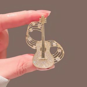 Retro Violin Design Diamond Embedded Lapel Pin Womens Suit Shirt Floral Brooch Accessory Trendy Fashion Jewelry