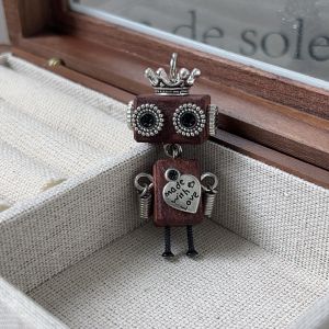 Punk Style Wood Robot Necklace Pendant Keychain Couples Birthday Present Cute Car Ornaments Accessories